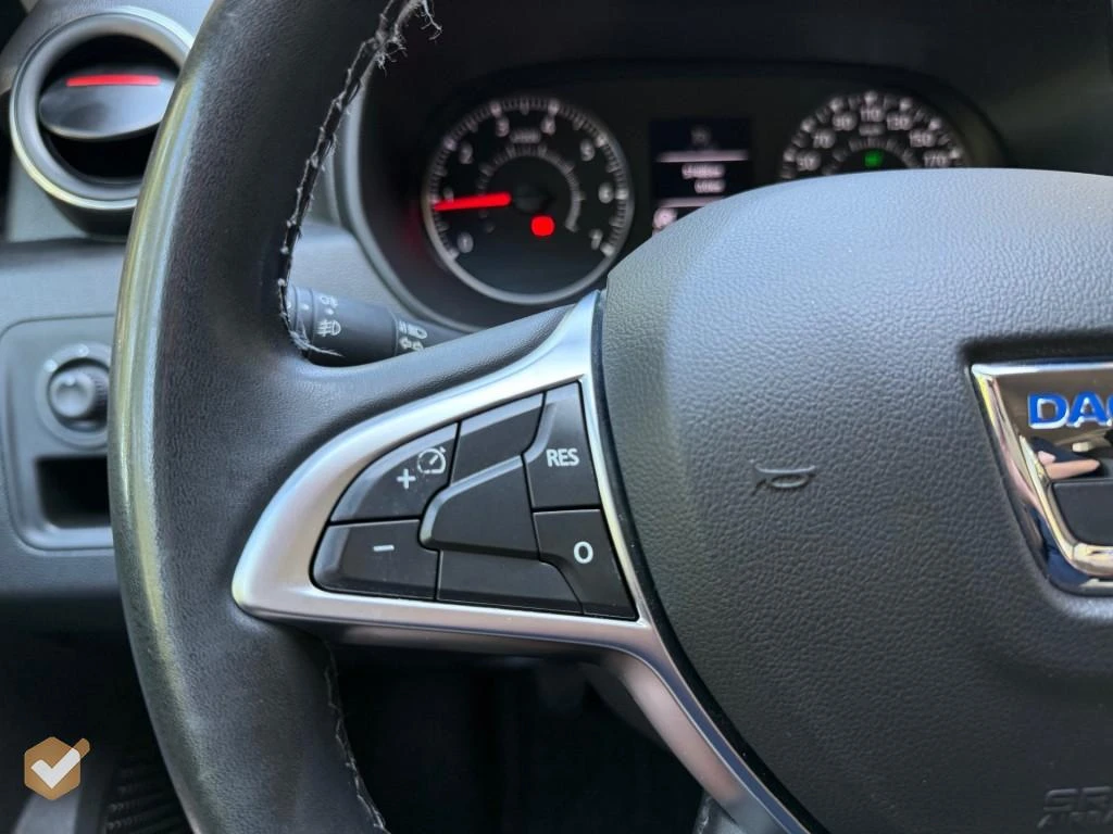 Dacia Duster – foto 28