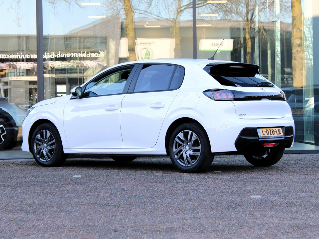 Peugeot 208 – foto 2