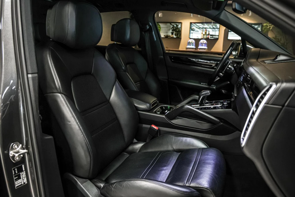 Porsche Cayenne – foto 23