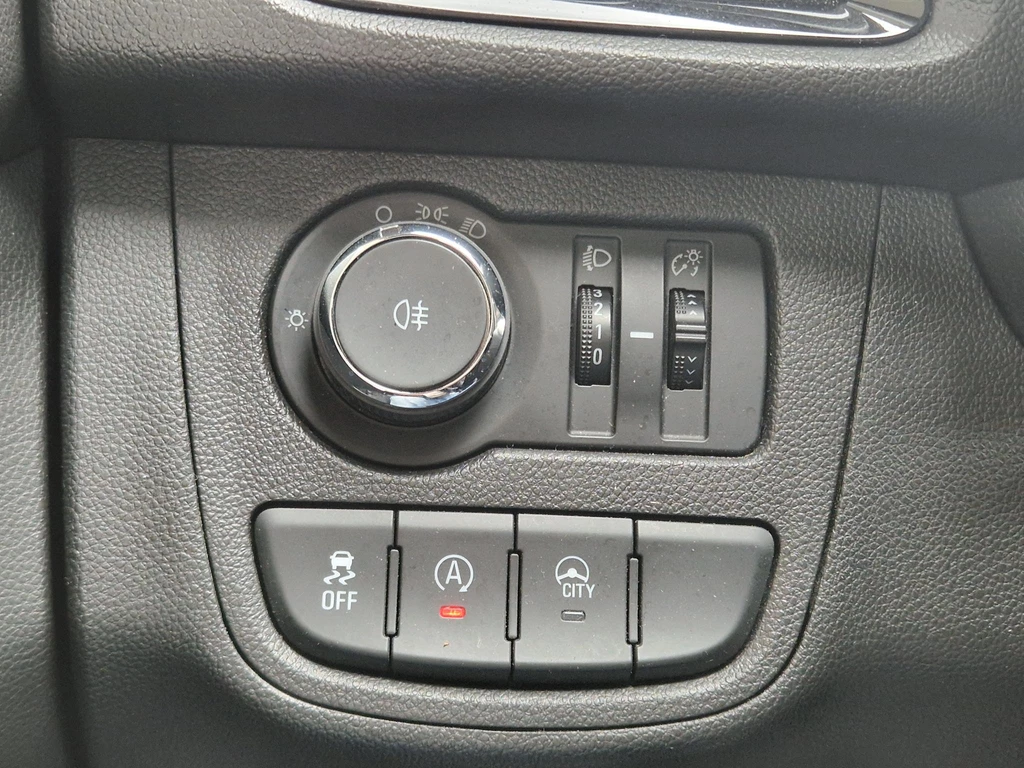 Opel KARL – foto 17