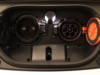 Nissan Leaf – thumbnail 23