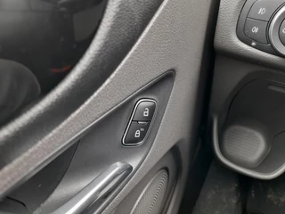 Ford Transit Custom – thumbnail 14