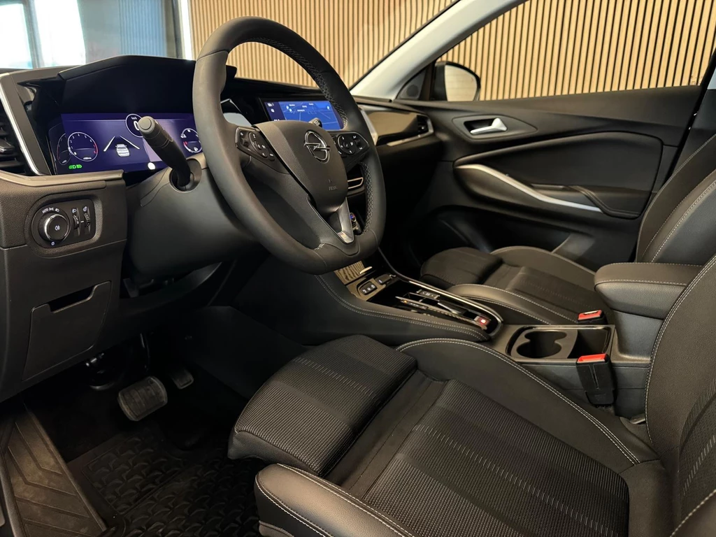 Opel Grandland – foto 16