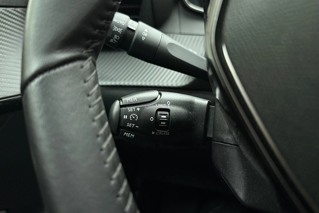 Peugeot 208 – foto 20