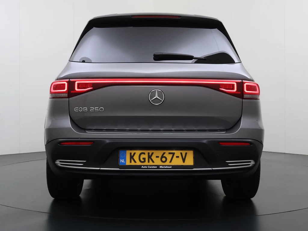 Mercedes-Benz EQB – foto 4