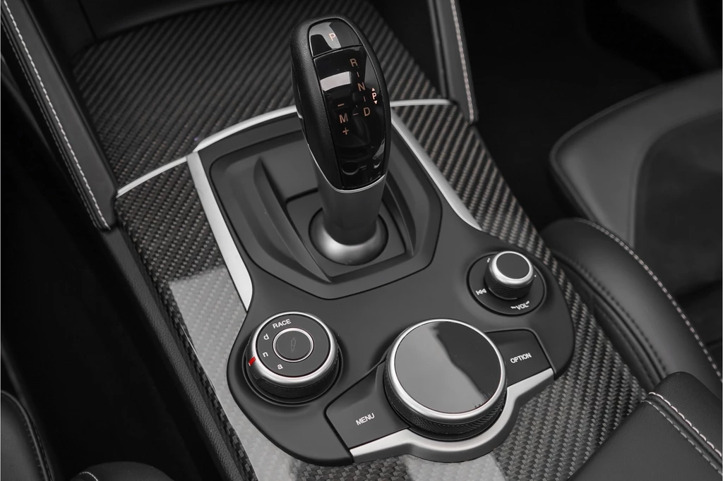Alfa Romeo Stelvio – foto 35