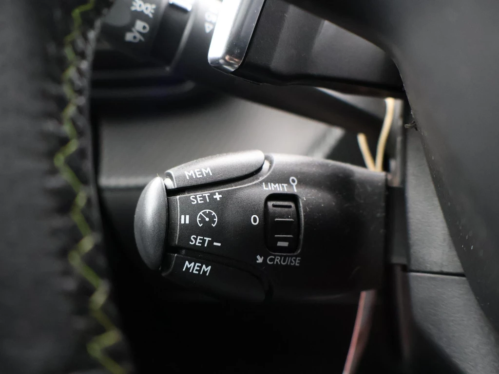 Peugeot 208 – foto 27