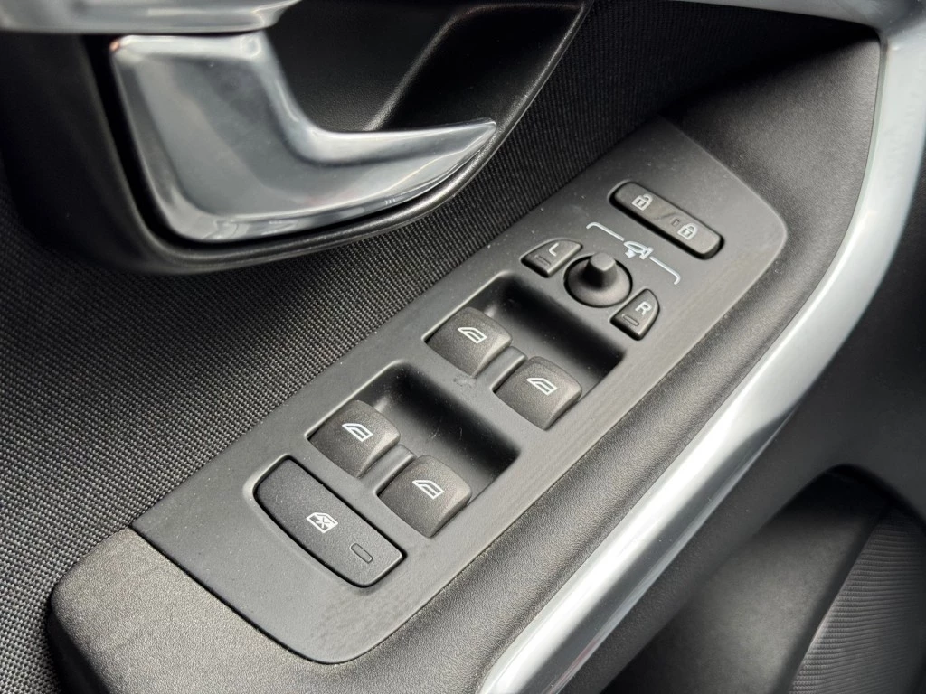 Volvo V40 – foto 10