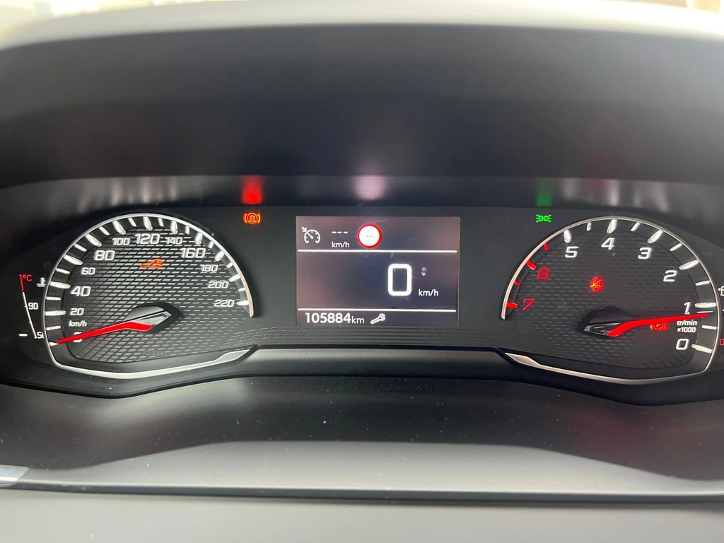 Peugeot 208 – foto 14