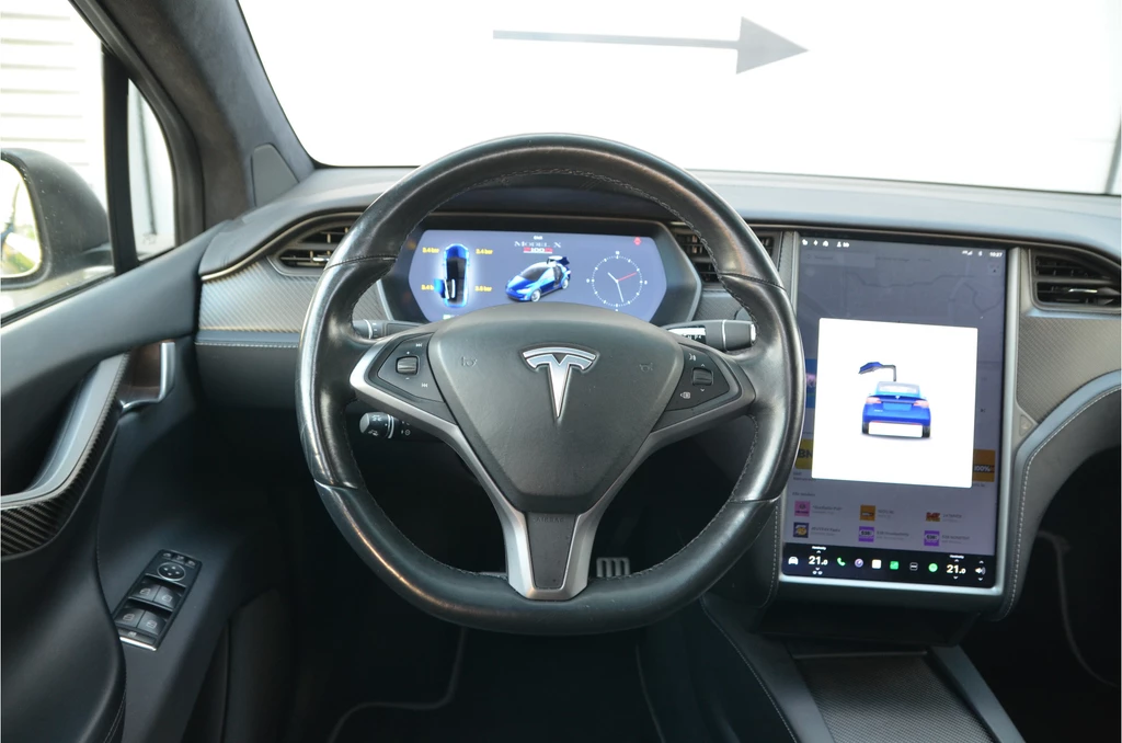 Tesla Model X – foto 16