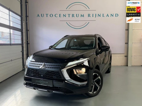 Mitsubishi Eclipse Cross 2.4 PHEV Instyle Navi, Camera, Carplay, Stoelverwarming