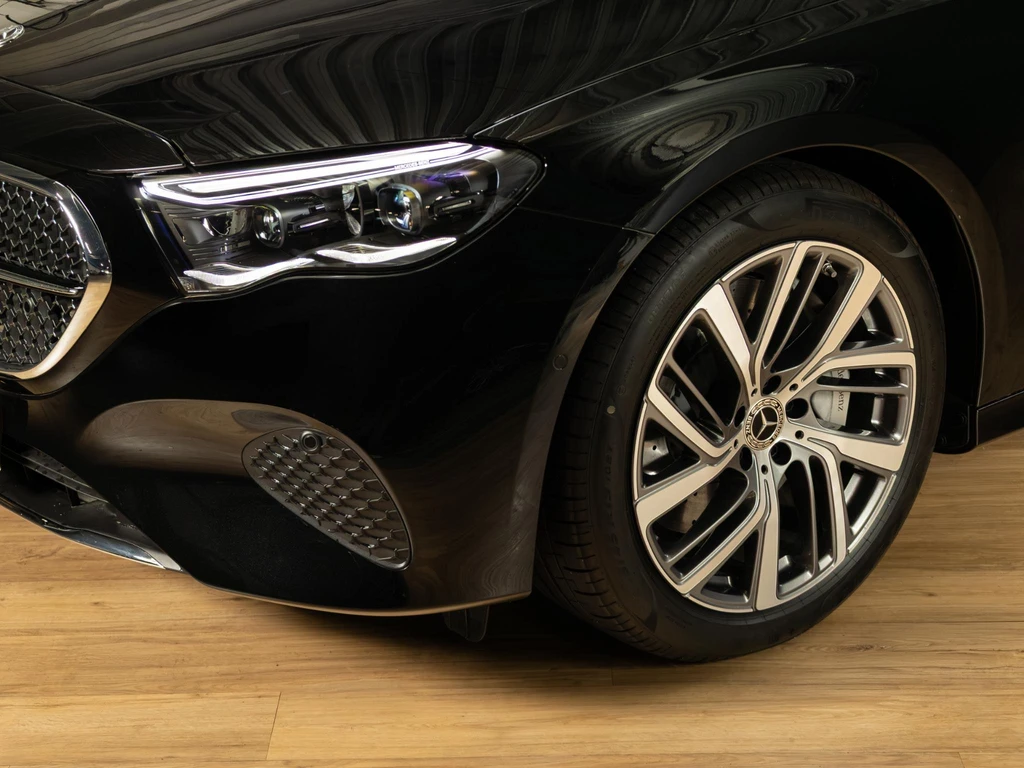 Mercedes-Benz E-Klasse – foto 6