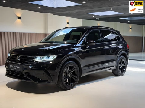 Volkswagen Tiguan 1.4 TSI Business R-LINE |Pano|Matrix|Keyless|Blindspot|