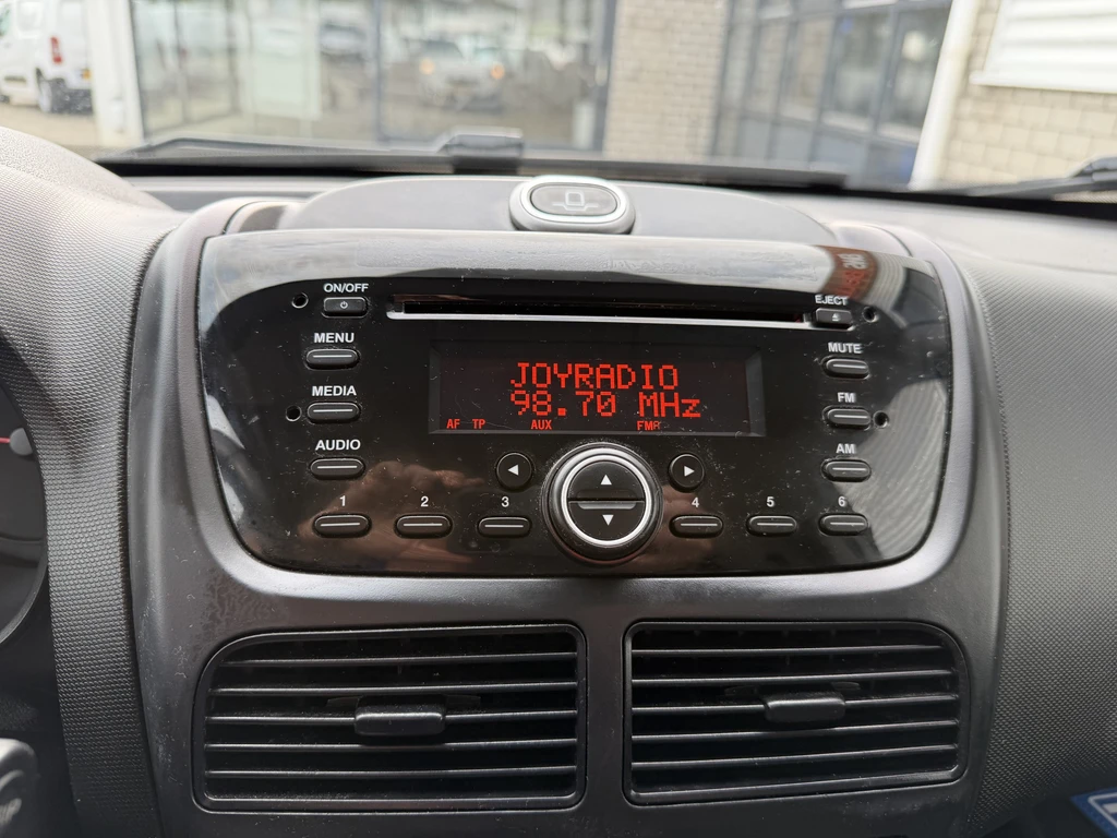 Opel Combo – foto 21