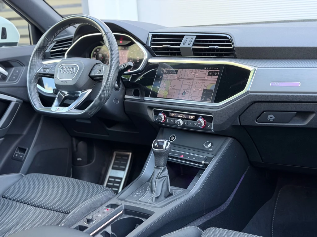Audi Q3 – foto 16