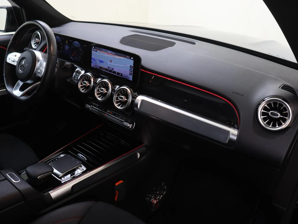 Mercedes-Benz GLB – foto 10