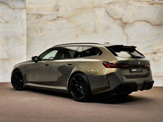 BMW M5 – thumbnail 5