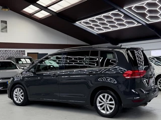 Volkswagen Touran – thumbnail 5