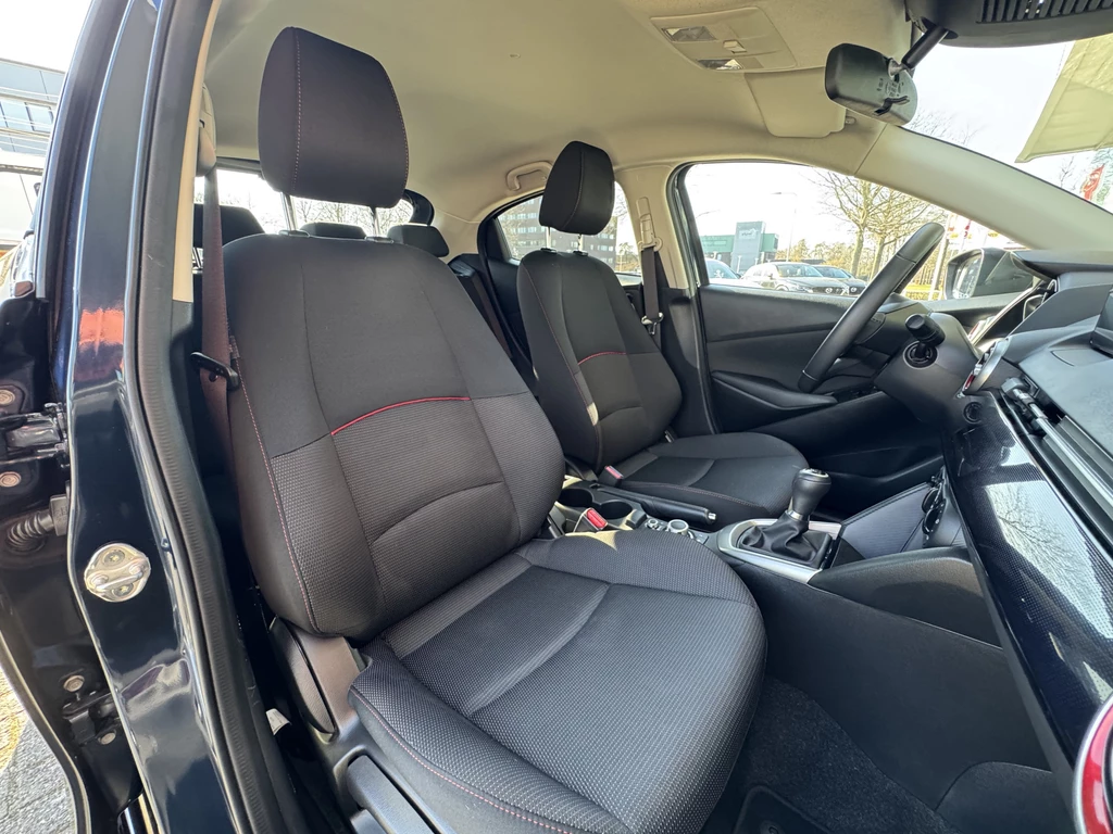 Mazda 2 – foto 11