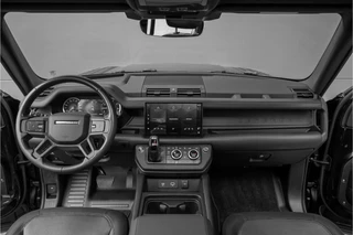 Land Rover Defender – thumbnail 10