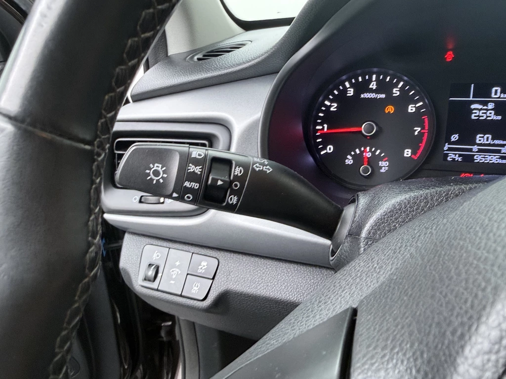 Kia Rio – foto 25