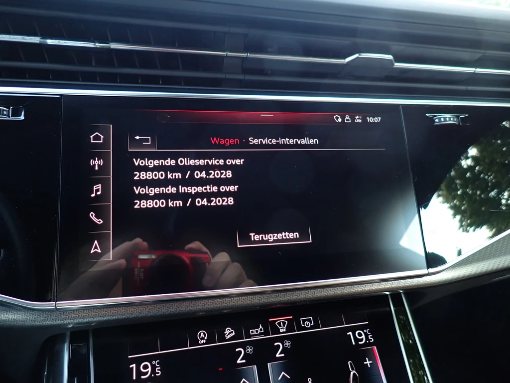 Audi RSQ8 – foto 25