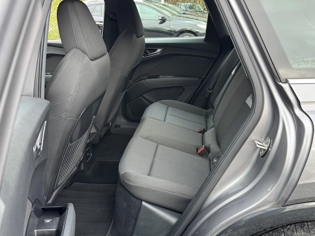 Audi Q4 e-tron – foto 11