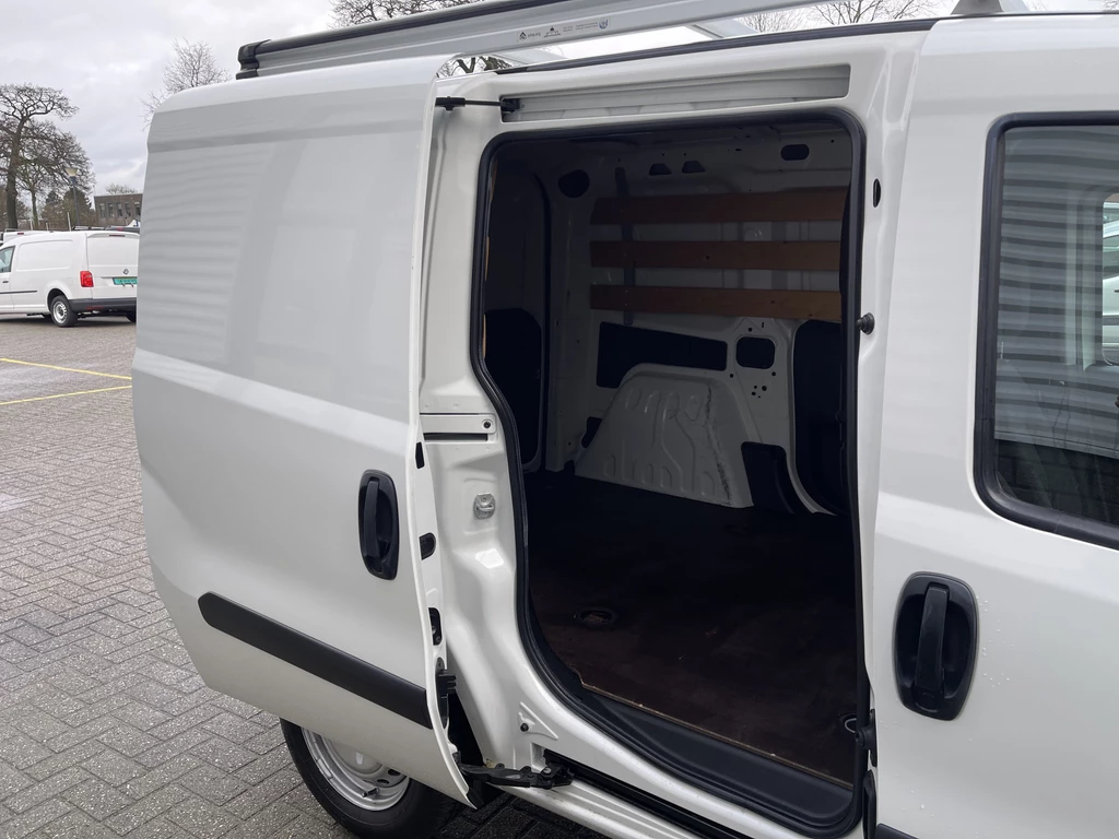 Opel Combo – foto 11