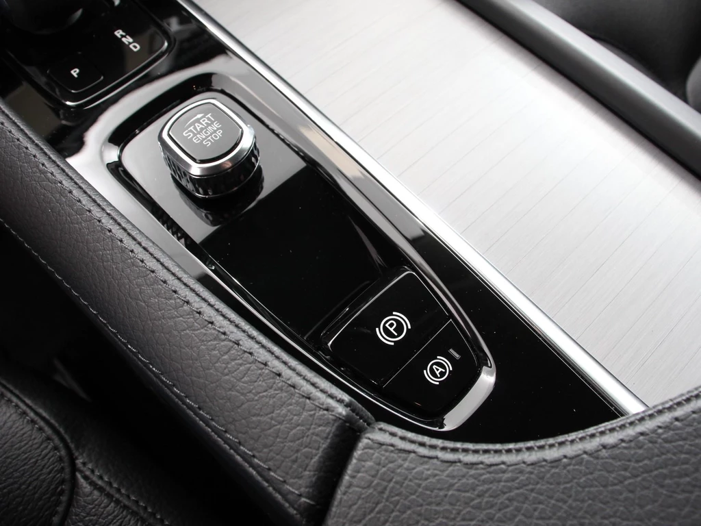 Volvo XC90 – foto 23