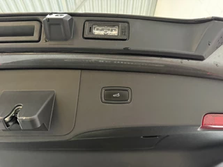 Porsche Cayenne – thumbnail 28