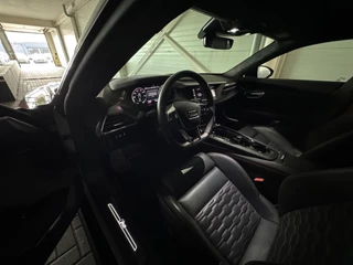 Audi e-tron GT – thumbnail 12