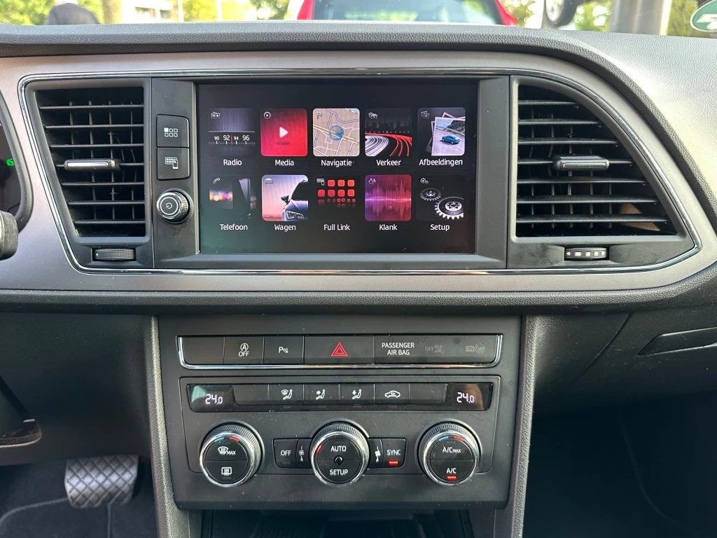 SEAT Leon – foto 17