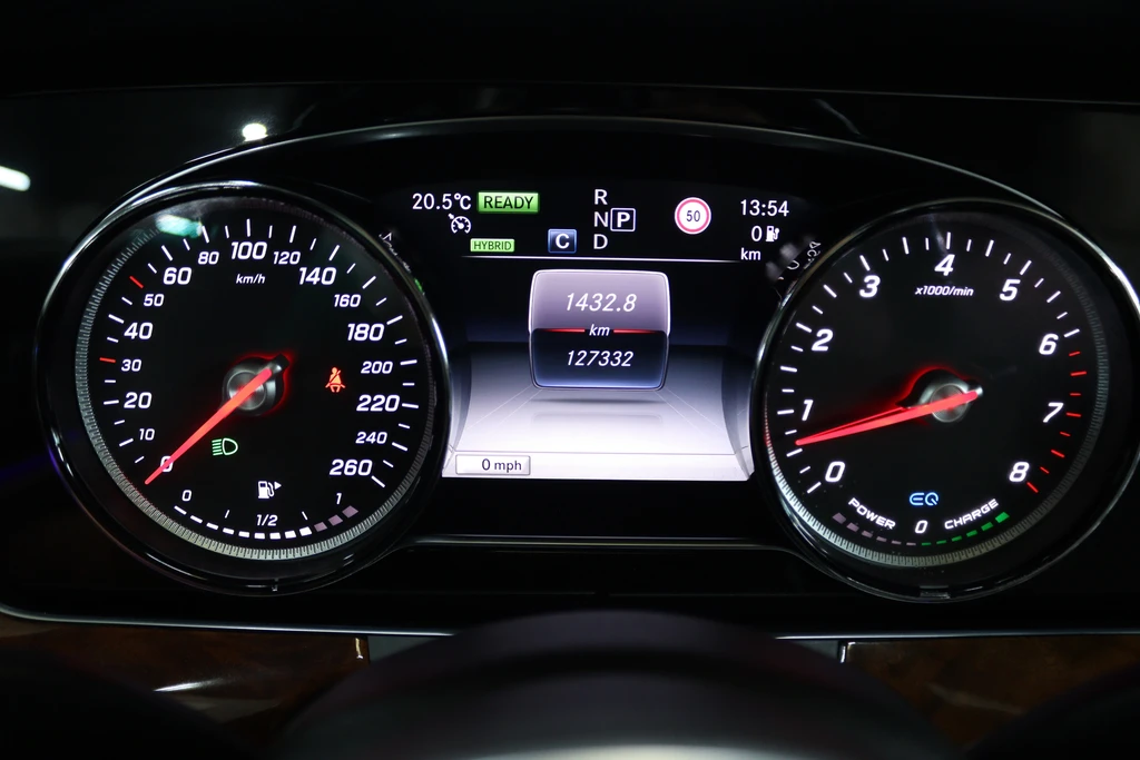 Mercedes-Benz E-Klasse – foto 10