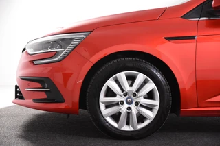 Renault Megane E-Tech – thumbnail 36