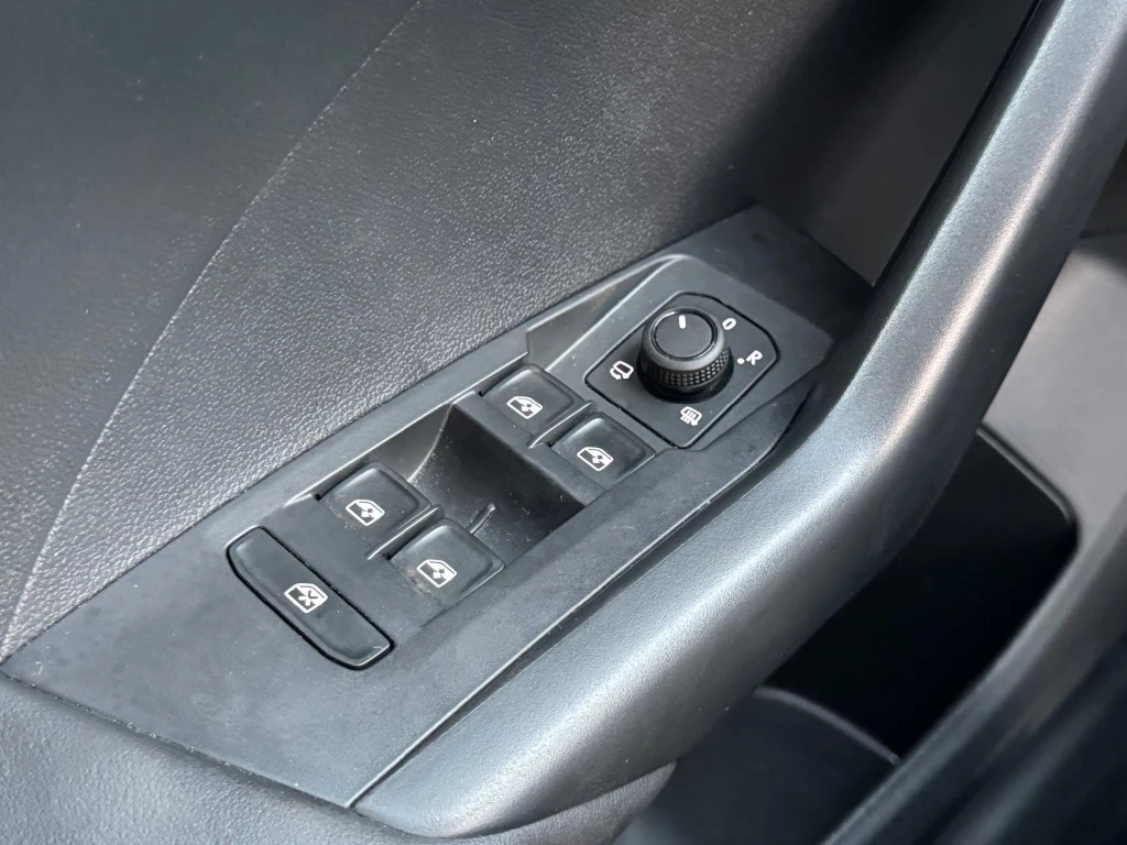 Volkswagen T-Cross – foto 12