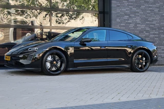 Porsche Taycan – thumbnail 4