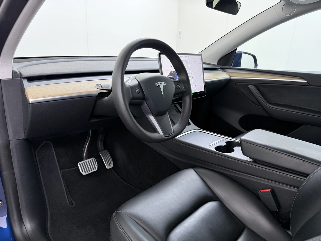 Tesla Model Y – foto 16
