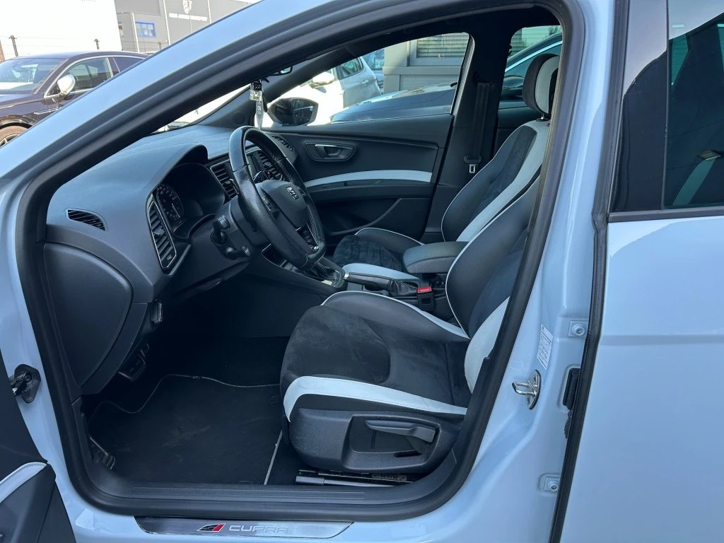 SEAT Leon – foto 12