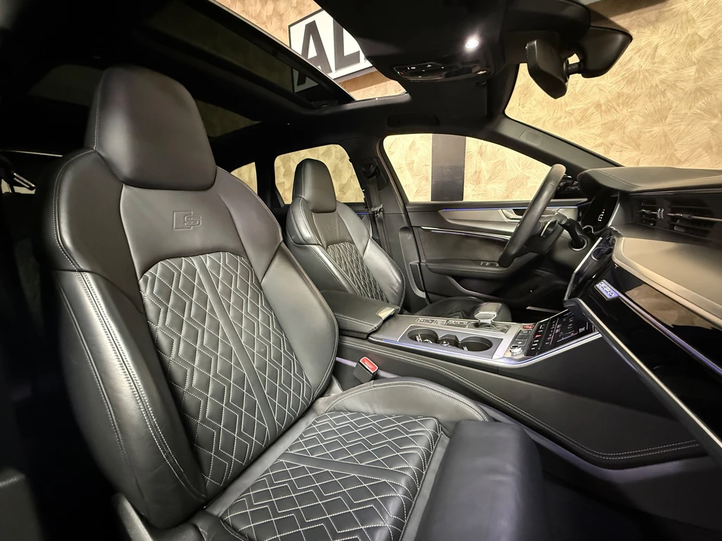 Audi S6 – foto 11