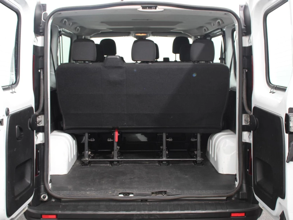 Renault Trafic – foto 36