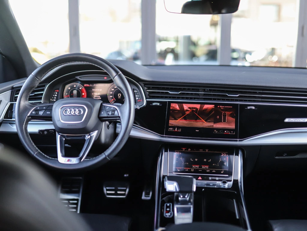 Audi Q8 – foto 15