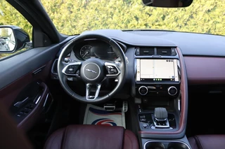 Jaguar E-PACE – thumbnail 26