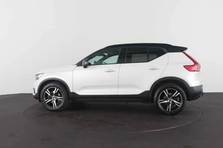 Volvo XC40 – thumbnail 4