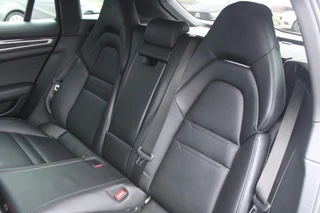 Porsche Panamera – thumbnail 22