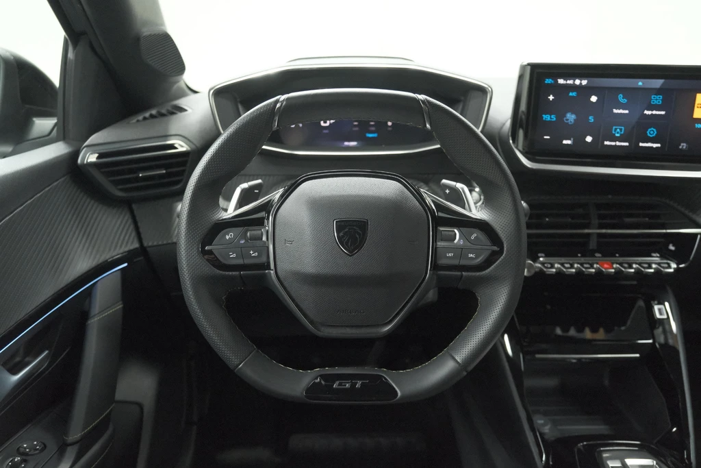 Peugeot 208 – foto 31