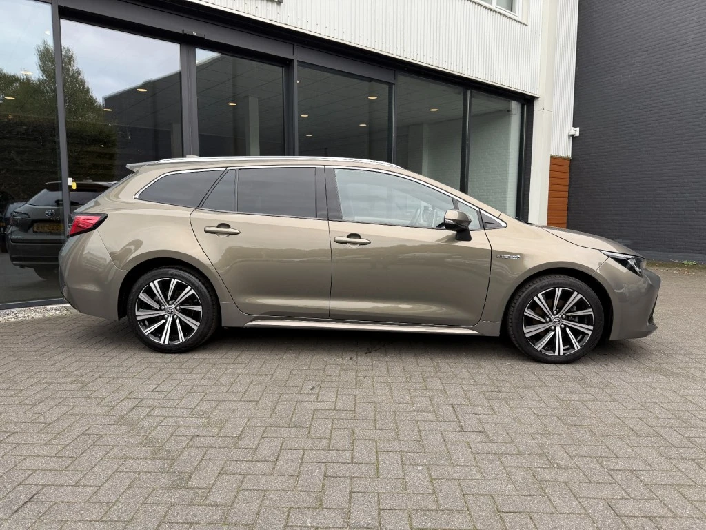 Toyota Corolla Touring Sports – foto 7