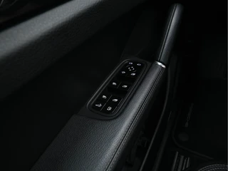 Porsche Cayenne – thumbnail 24