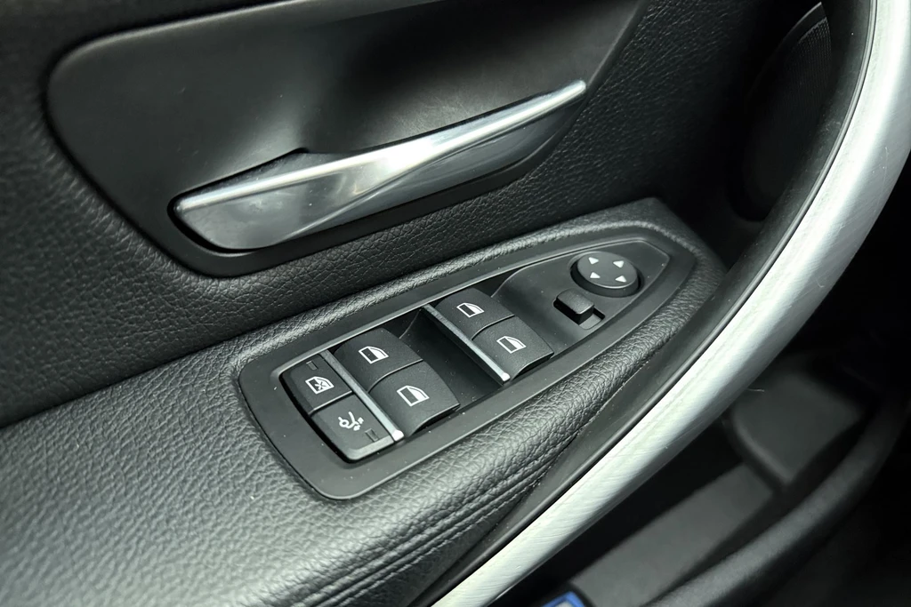 BMW 3 Serie – foto 21