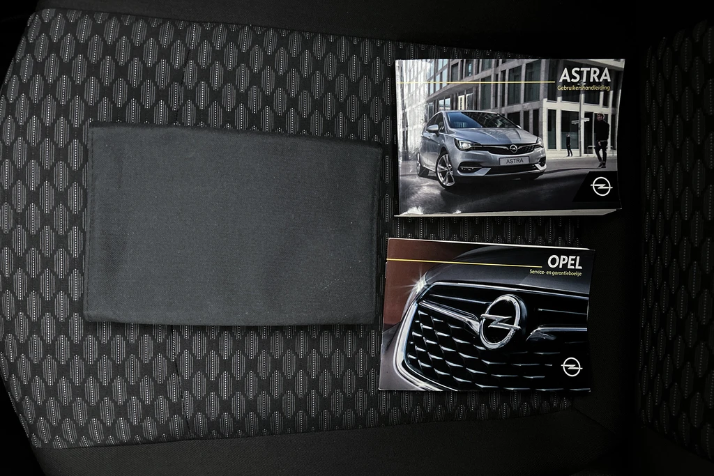 Opel Astra – foto 32