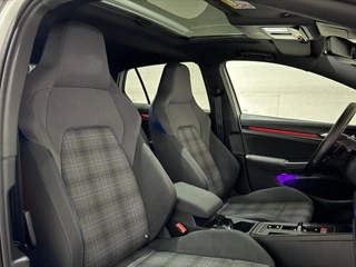 Volkswagen Golf – thumbnail 23